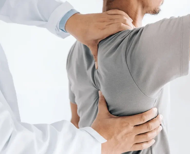 Shoulder Pain treatment in Ghatkopar at PhysioRelieve Physiotherapy Clinic